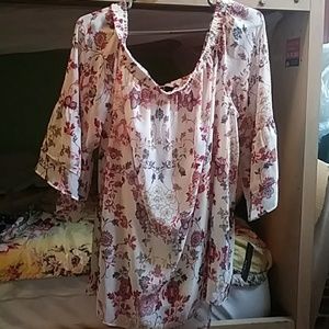 Off the shoulder Floral Print Shirt